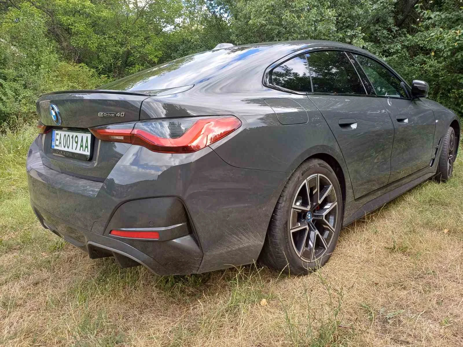 BMW i4, снимка 3 - Автомобили и джипове - 55997197