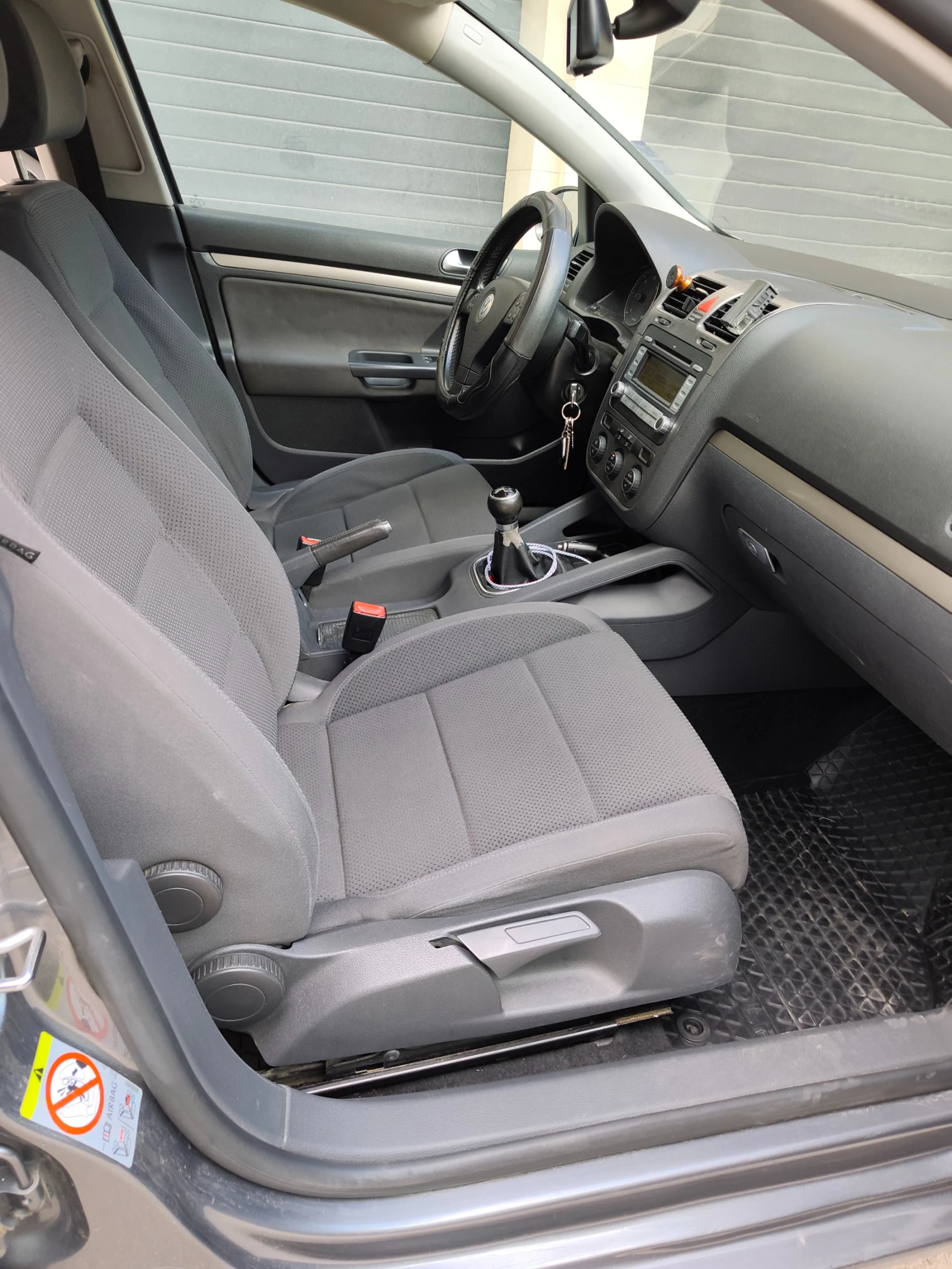 VW Golf, снимка 10 - Автомобили и джипове - 56372407