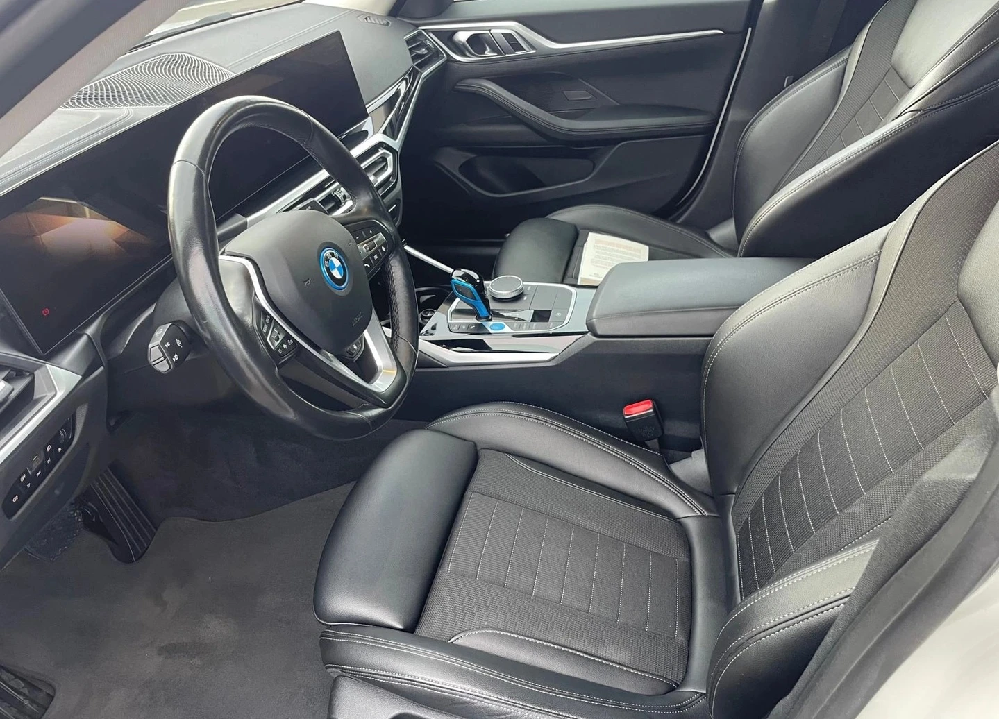 BMW i4 eDrive40, снимка 5 - Автомобили и джипове - 56496537