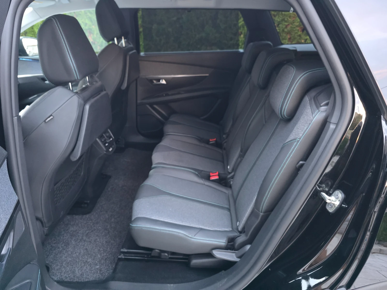 Peugeot 5008 1.5 HDI  | Mobile.bg � ����������� 9