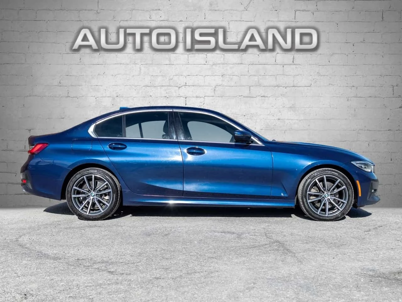 BMW 330 * 330i 330i xDrive North America, Nav, Camera * CA | Mobile.bg � ����������� 3