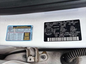 Hyundai Tucson * Preferred * CARFAX * ОПЦИЯ ЗА ФИНАНСИРАНЕ * , снимка 10