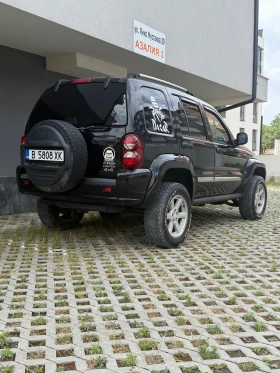 Jeep Cherokee 2.8 CRD  | Mobile.bg � ����� ������ 4