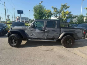 Jeep Gladiator Sport S  CARFAX | Auto.bg — изображение 10