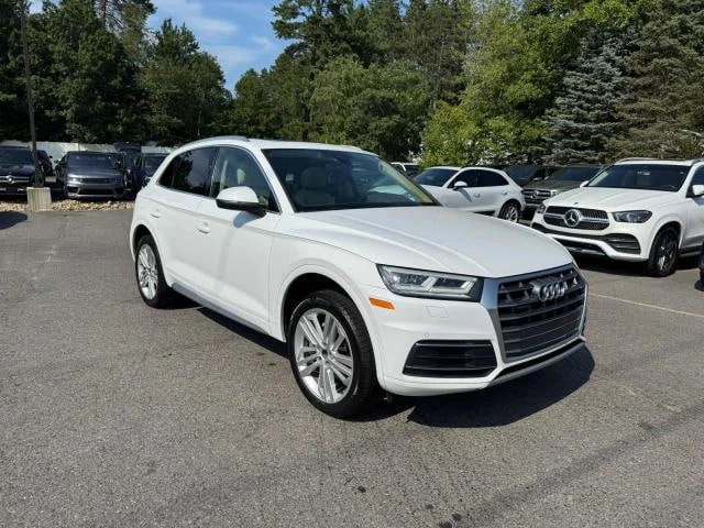 Audi Q5 PRESTIGE+ * CARFAX* АвтоКредит * Цена до България* - изображение 2