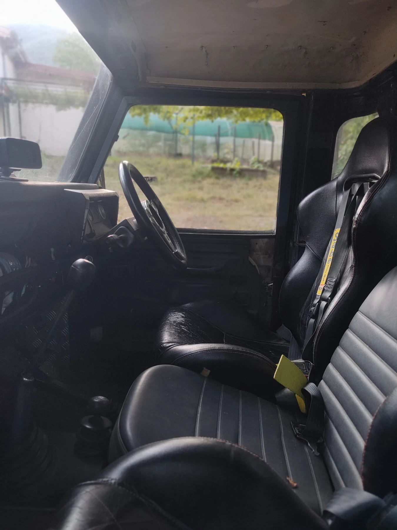 Land Rover Defender 90 - изображение 9