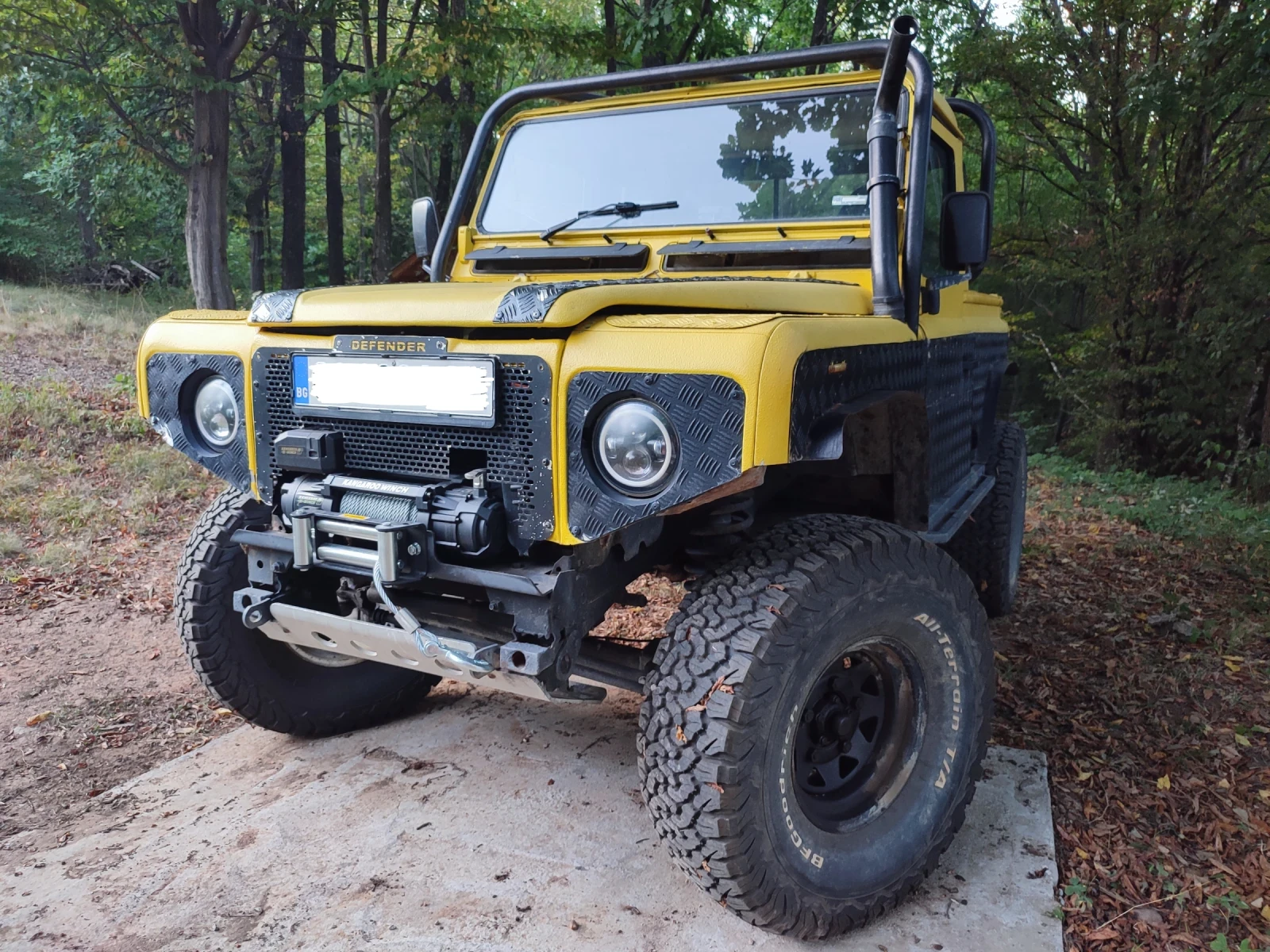 Land Rover Defender 90 - изображение 5