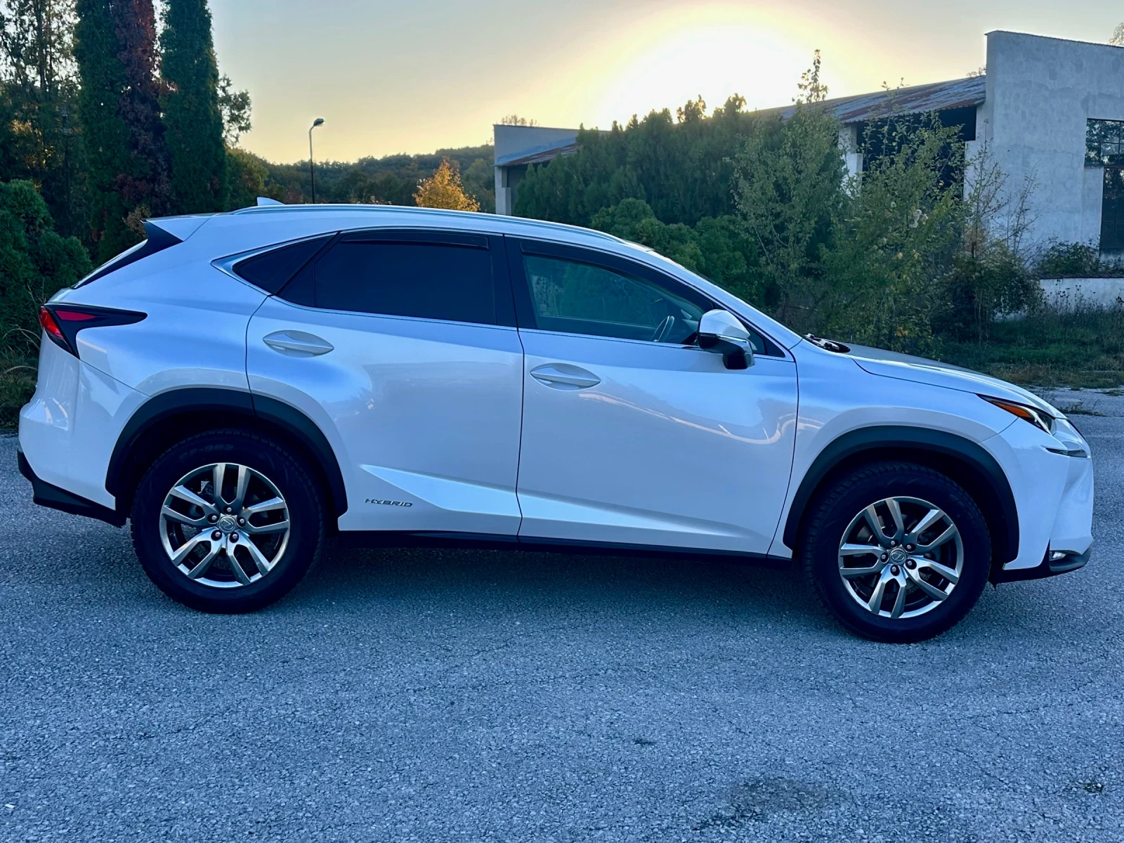 Lexus NX 300h 2.5 2016 107 хил км ТОП СЪСТОЯНИЕ !!!!! - изображение 8
