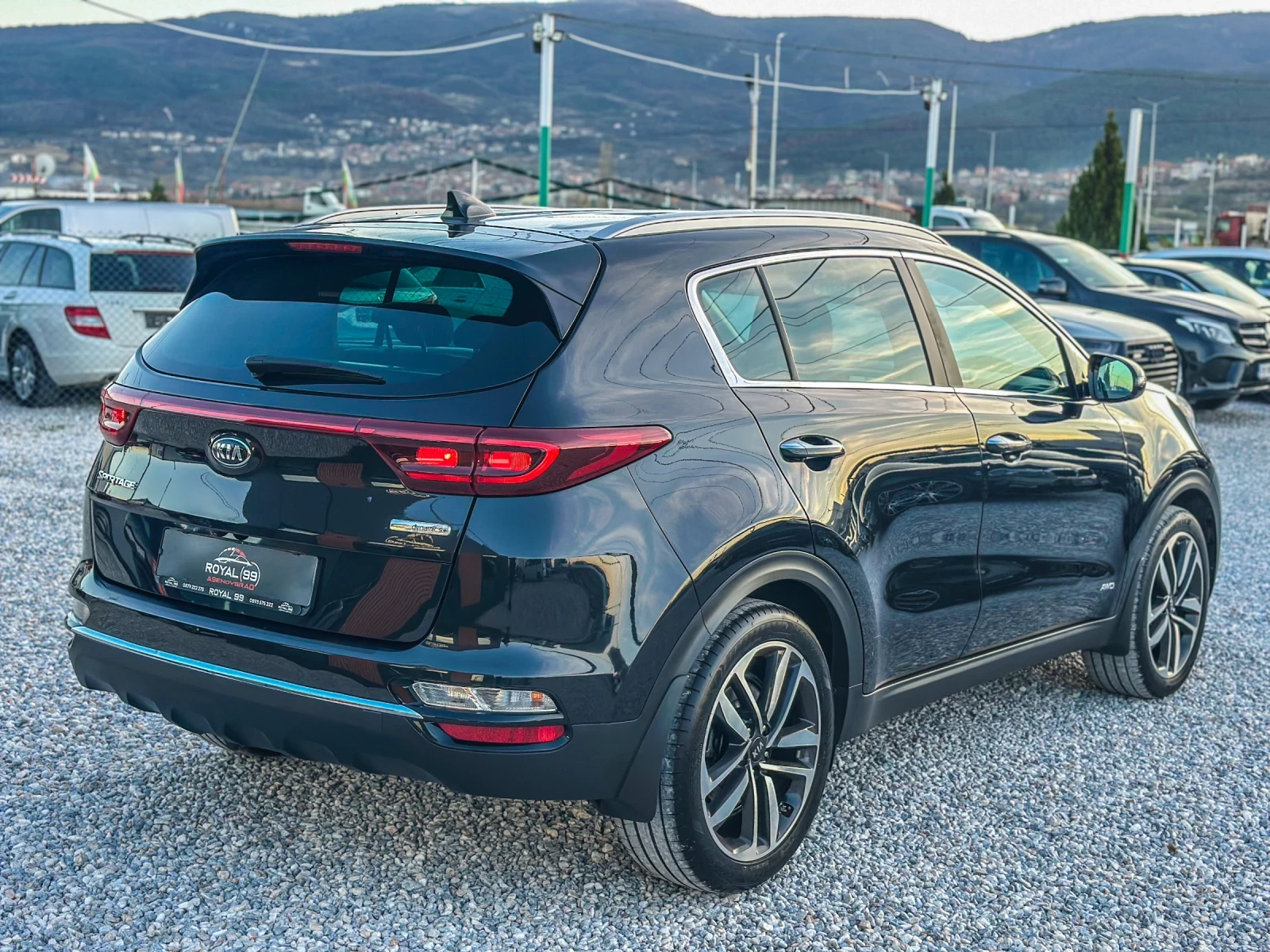 Kia Sportage 2.0 CRDI 4X4 АВТОМАТ 1 СОБСТВЕНИК - изображение 5