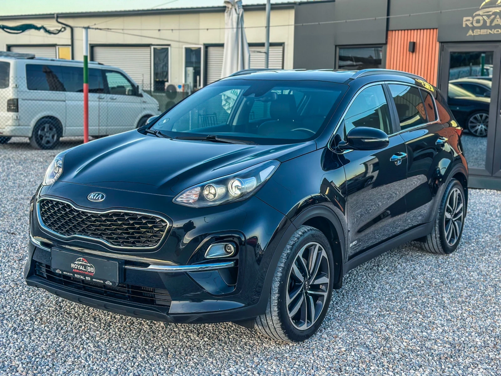 Kia Sportage 2.0 CRDI 4X4 АВТОМАТ 1 СОБСТВЕНИК - изображение 2