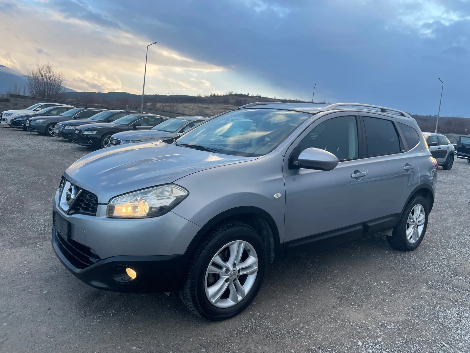 Nissan Qashqai + 2 1.5DCI 6+ 1 �������� | Mobile.bg � ����������� 1
