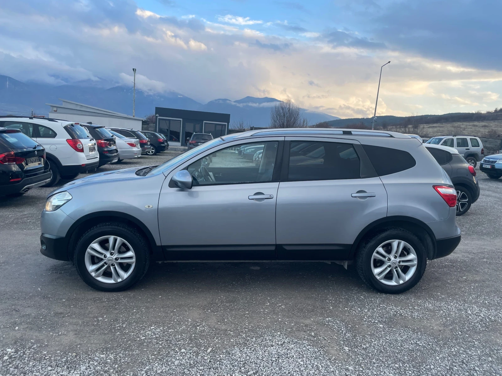 Nissan Qashqai + 2 1.5DCI 6+ 1 ПАНОРАМА - изображение 4