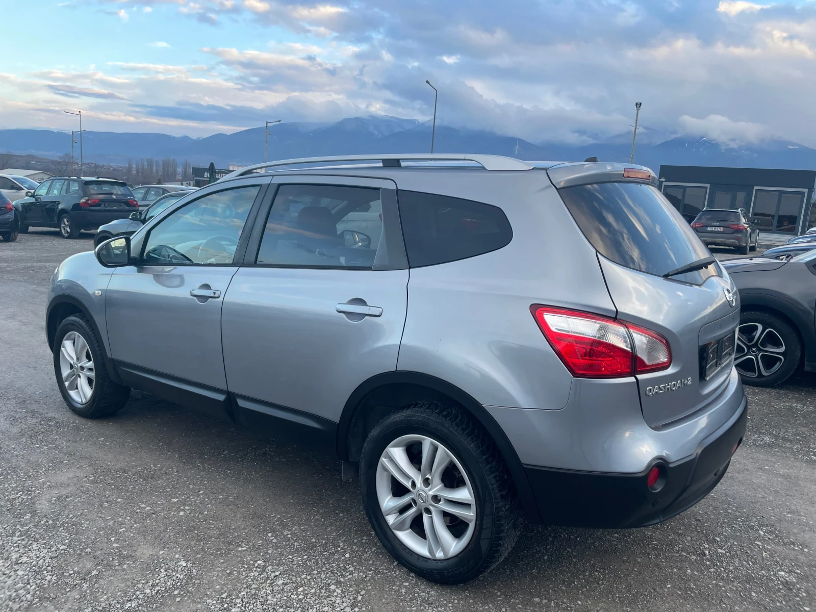 Nissan Qashqai + 2 1.5DCI 6+ 1 ПАНОРАМА - изображение 5