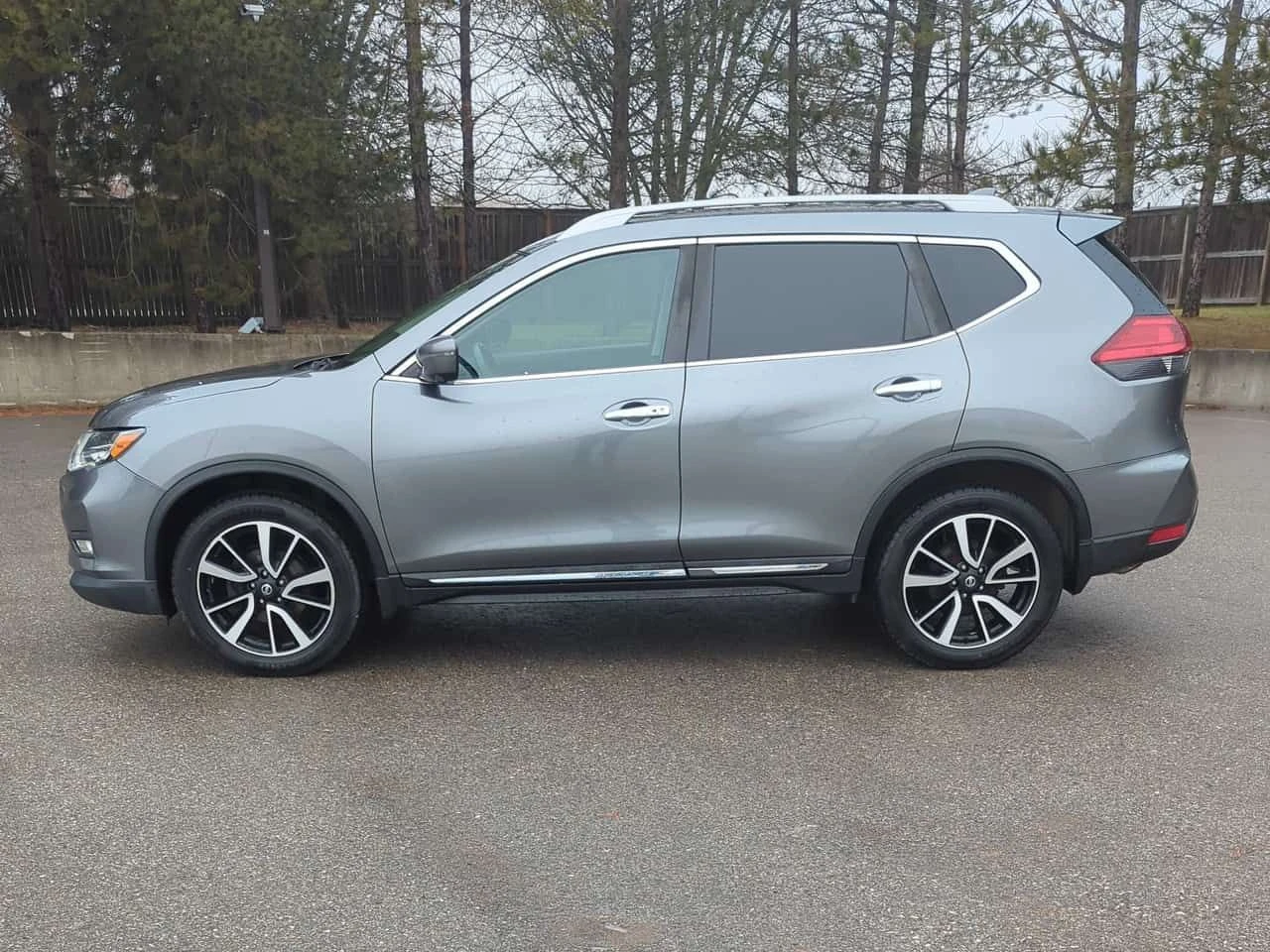 Nissan Rogue * AWD 4dr * CARFAX * ЦЕНА ДО БГ, снимка 2 - Автомобили и джипове - 53740136