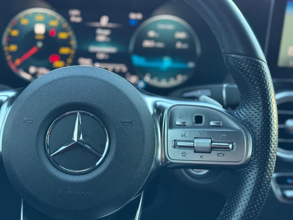 Mercedes-Benz GLC 300 4MATIC* АвтоКредит* (ЦЕНА ДО БГ), снимка 14 - Автомобили и джипове - 54057477