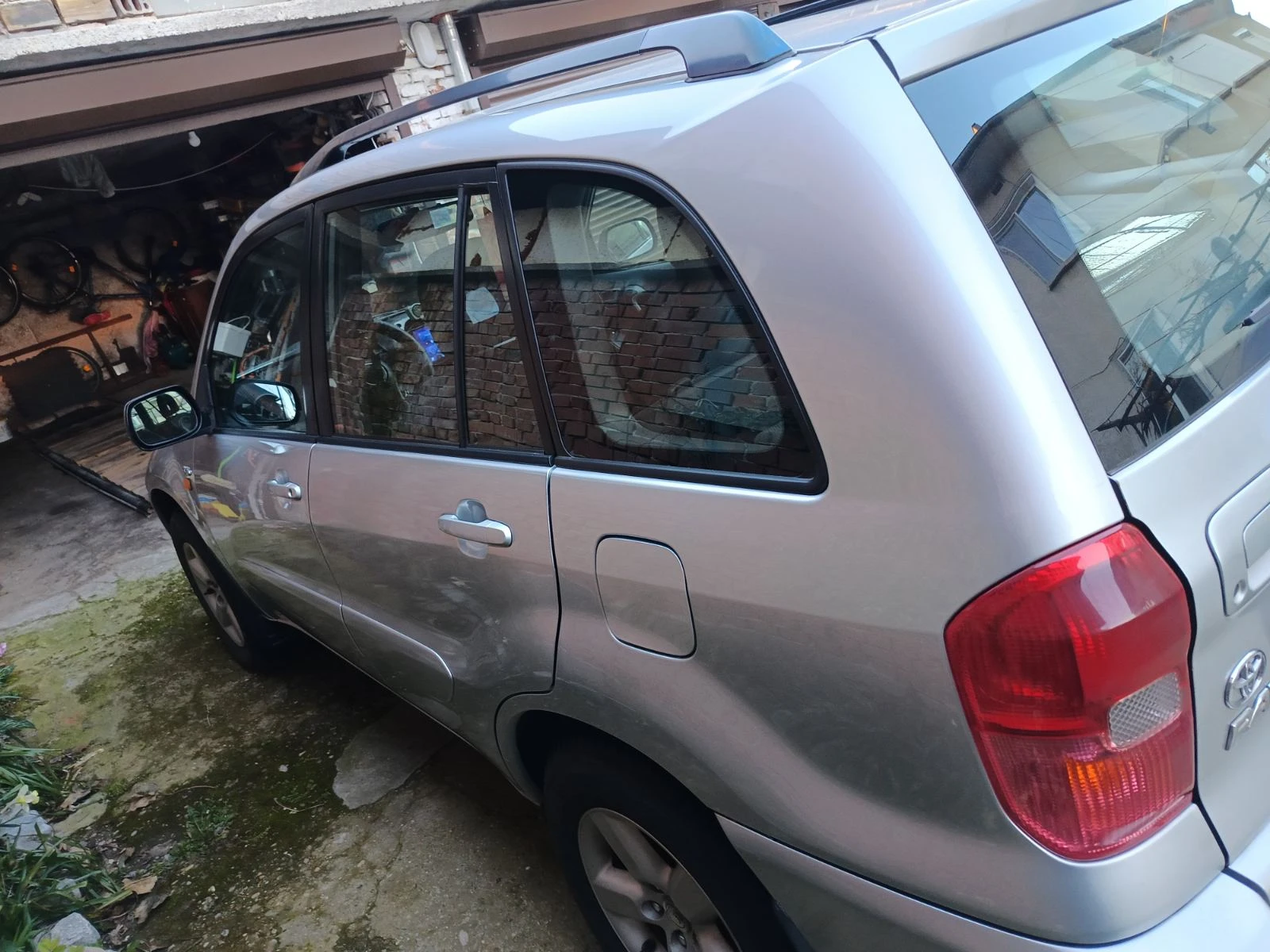 Toyota Rav4, снимка 3 - Автомобили и джипове - 54246692