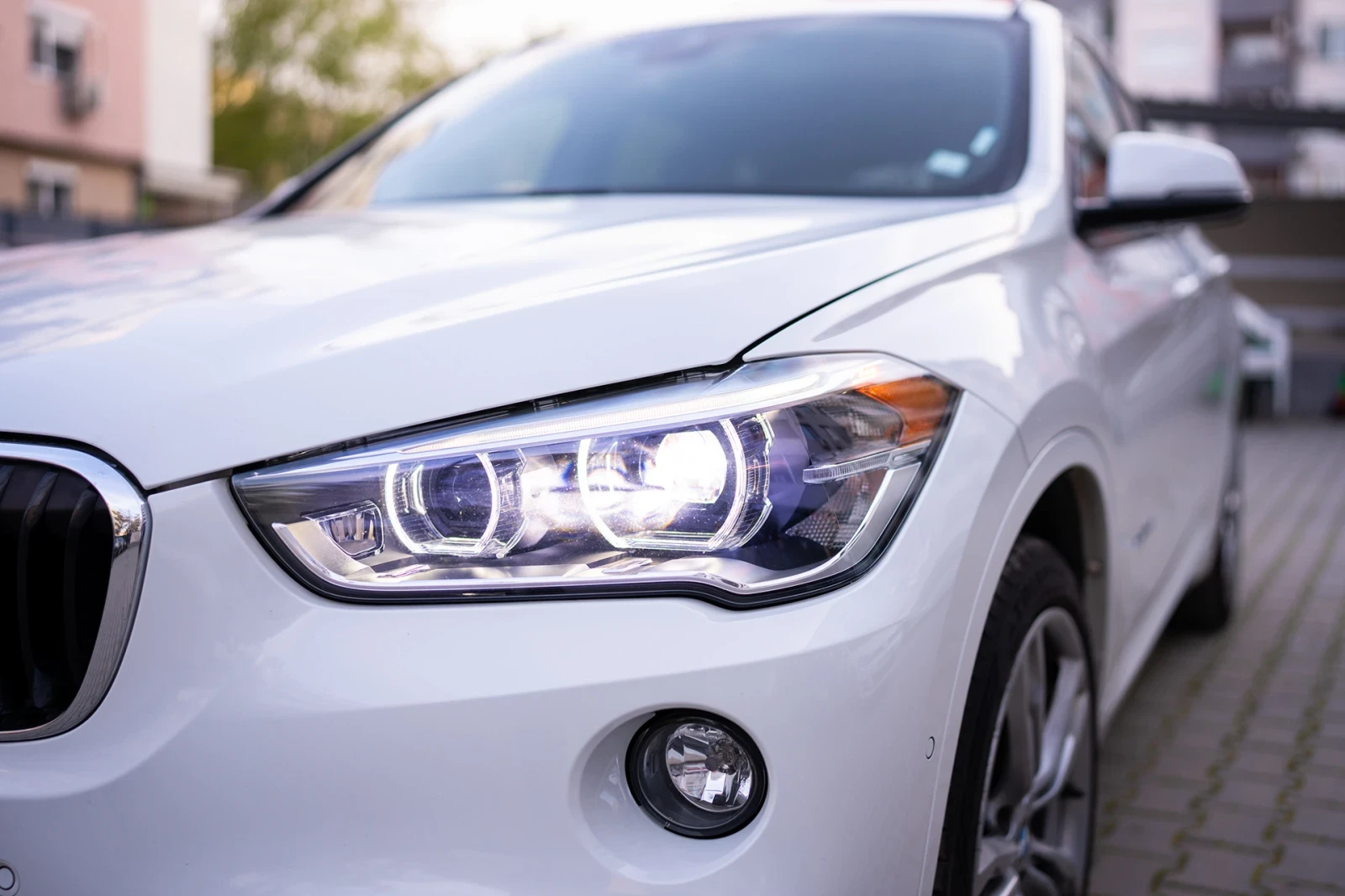 BMW X1 XDrive28i M pack, снимка 2 - Автомобили и джипове - 54294836