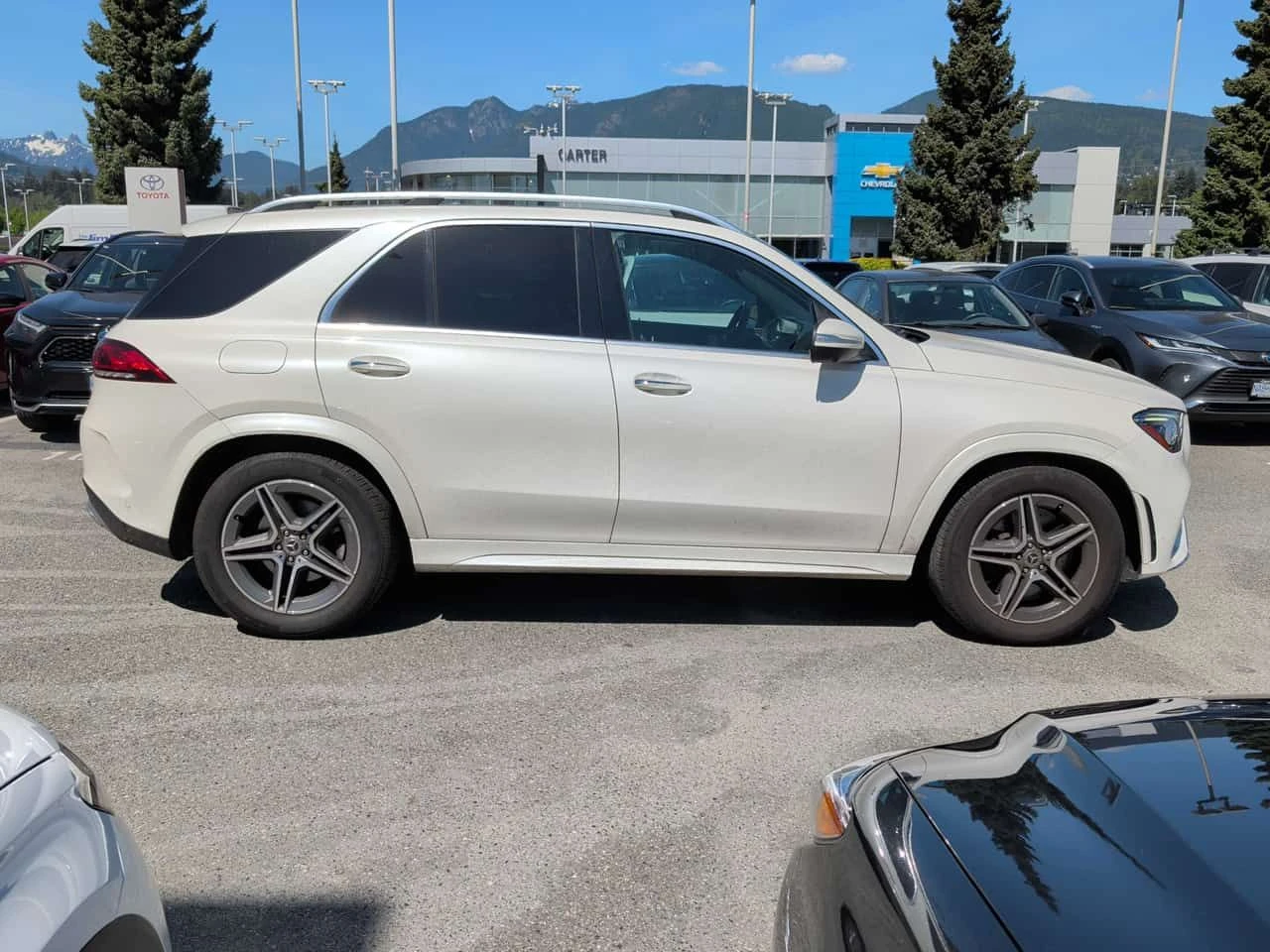Mercedes-Benz GLE 450 * ДИСТРОНИК * 360 * BURMESTER, снимка 3 - Автомобили и джипове - 54418088