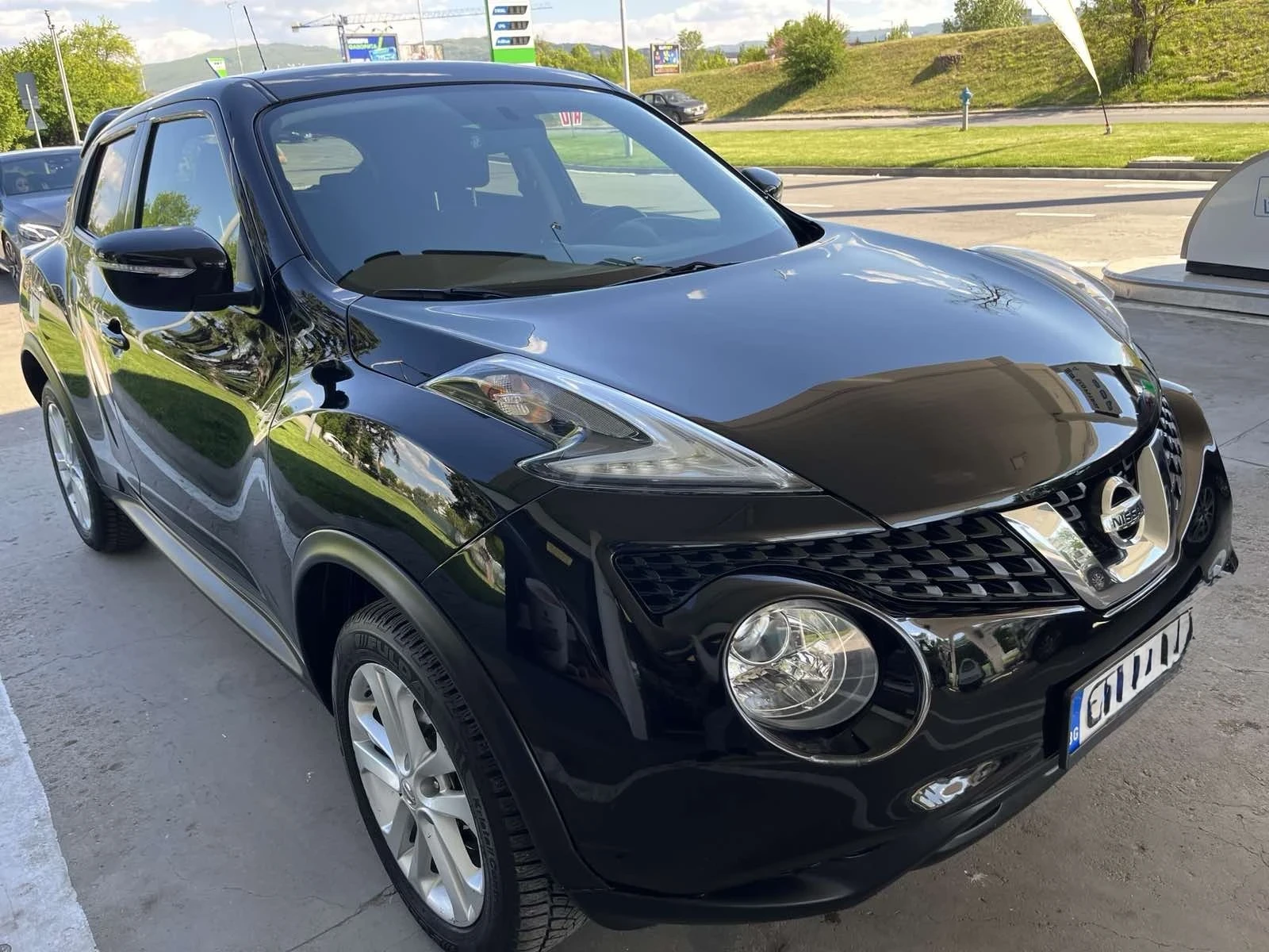 Nissan Juke бензин, снимка 13 - Автомобили и джипове - 54457304