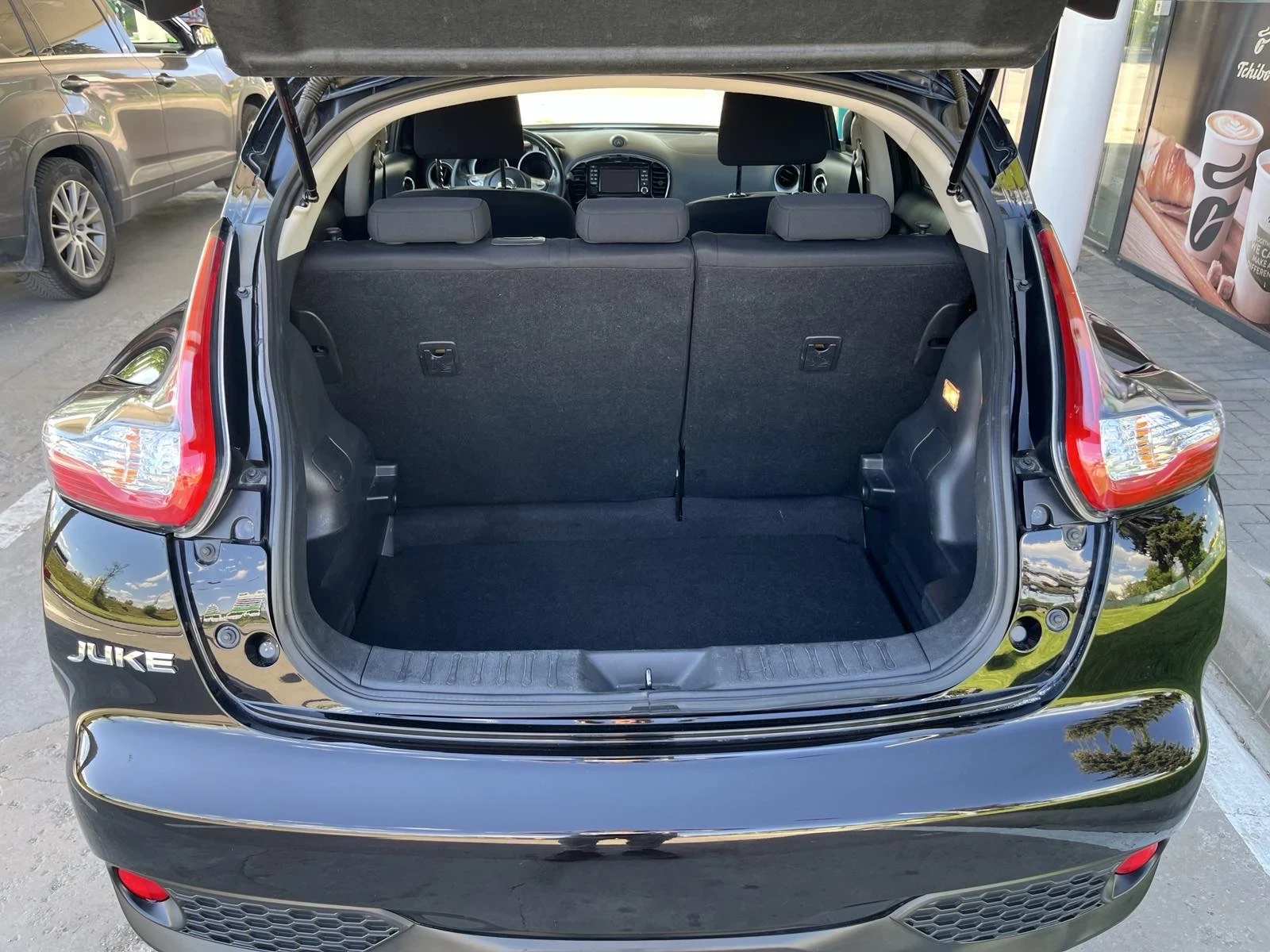 Nissan Juke бензин, снимка 8 - Автомобили и джипове - 54457304