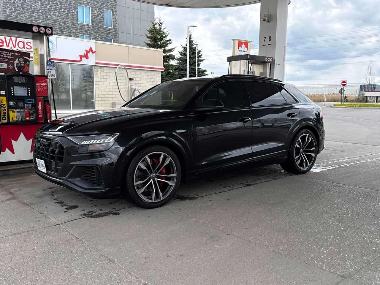 Audi SQ8 4.0 TFSI quattro  CARFAX | Mobile.bg � ����������� 2