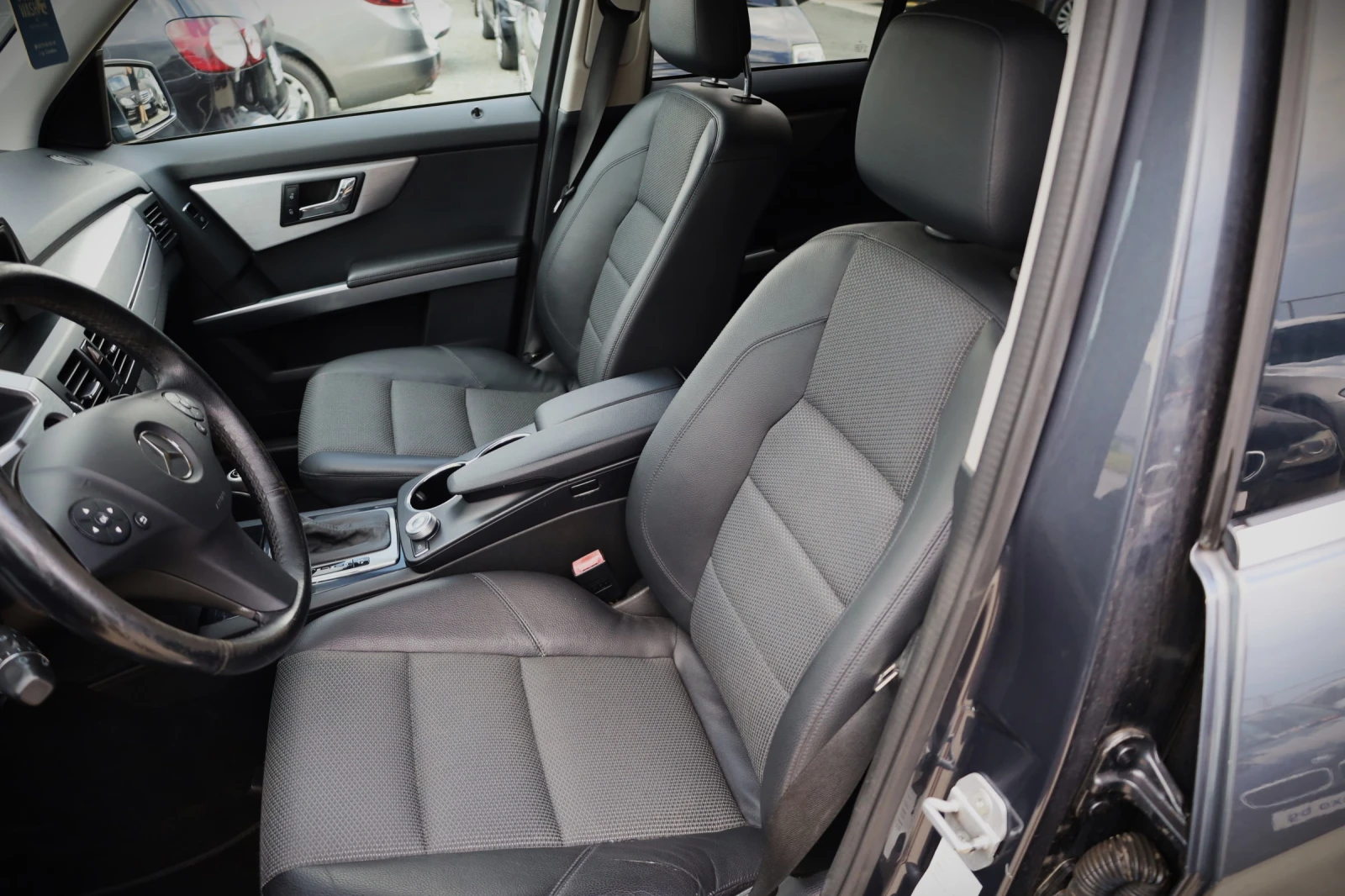 Mercedes-Benz GLK 320 CDI 4Matic, снимка 11 - Автомобили и джипове - 54863535