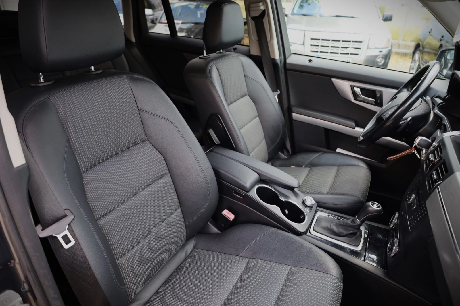 Mercedes-Benz GLK 320 CDI 4Matic, снимка 13 - Автомобили и джипове - 54863535