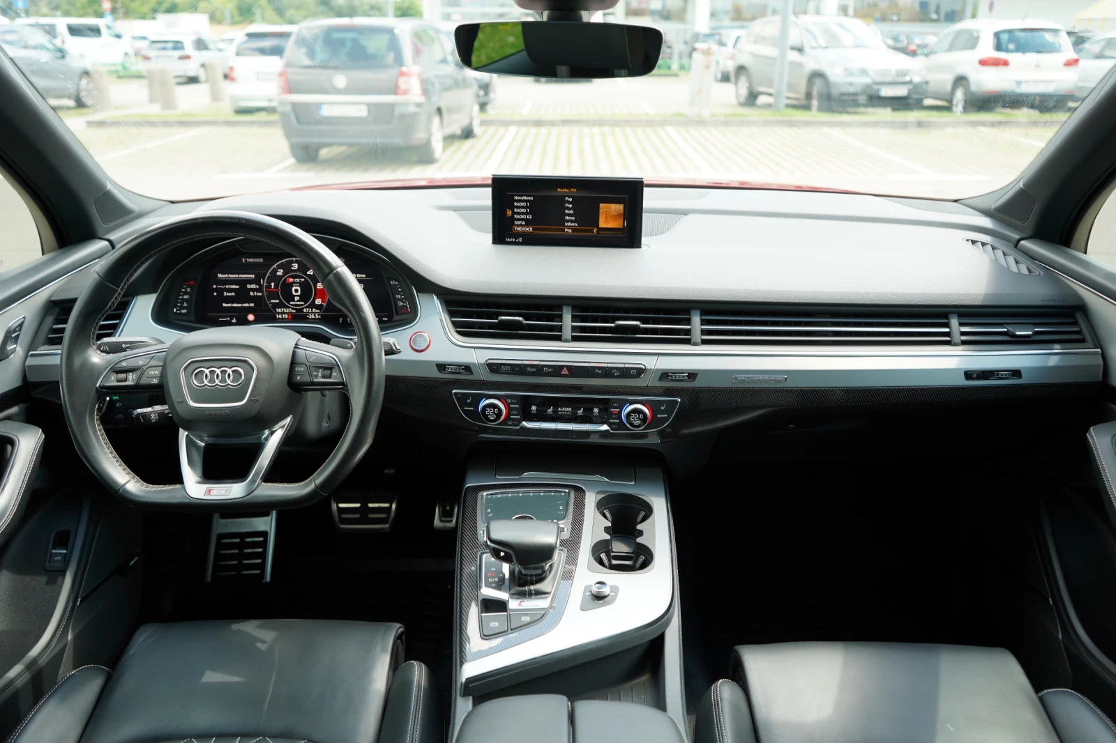 Audi SQ7 TDI* MATRIX* DISTR* KEYLESS* CAM* BOSE* PANO* , снимка 10 - Автомобили и джипове - 55228138