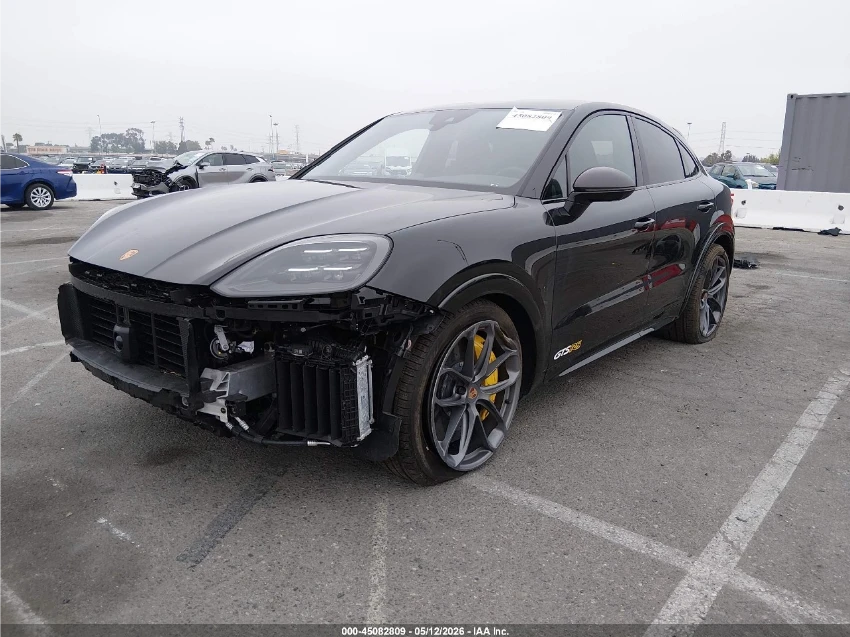 Porsche Cayenne COUPE GTS , снимка 3 - Автомобили и джипове - 55380367