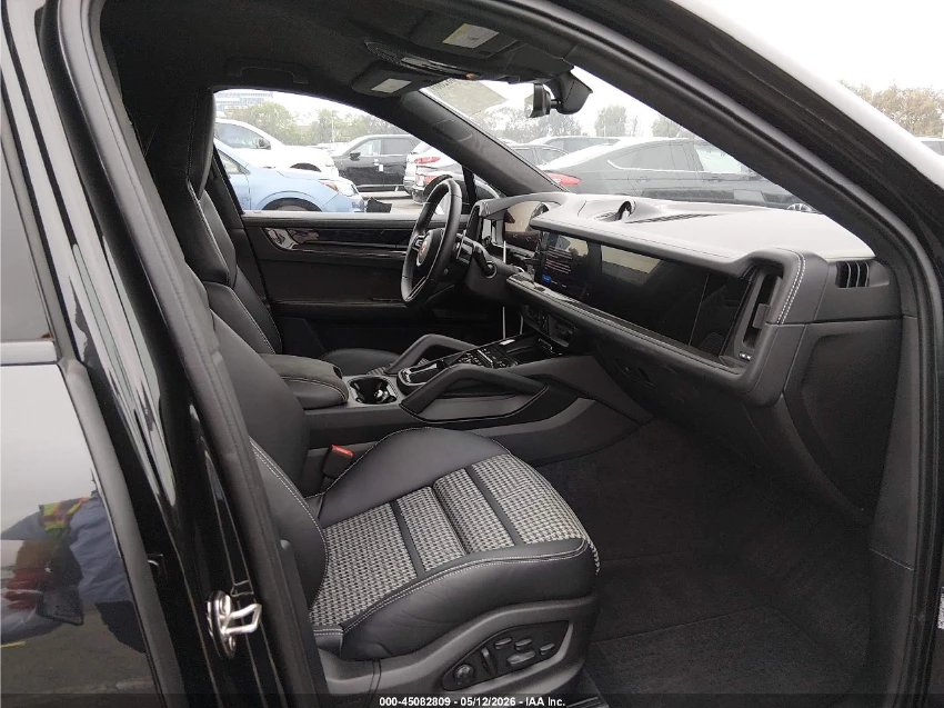Porsche Cayenne COUPE GTS , снимка 7 - Автомобили и джипове - 55380367