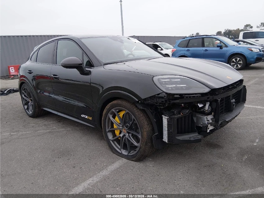 Porsche Cayenne COUPE GTS 