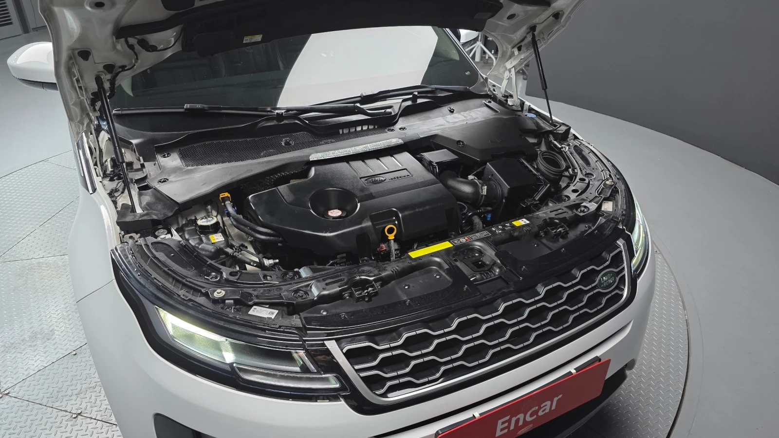 Land Rover Range Rover Evoque, снимка 6 - Автомобили и джипове - 55523929