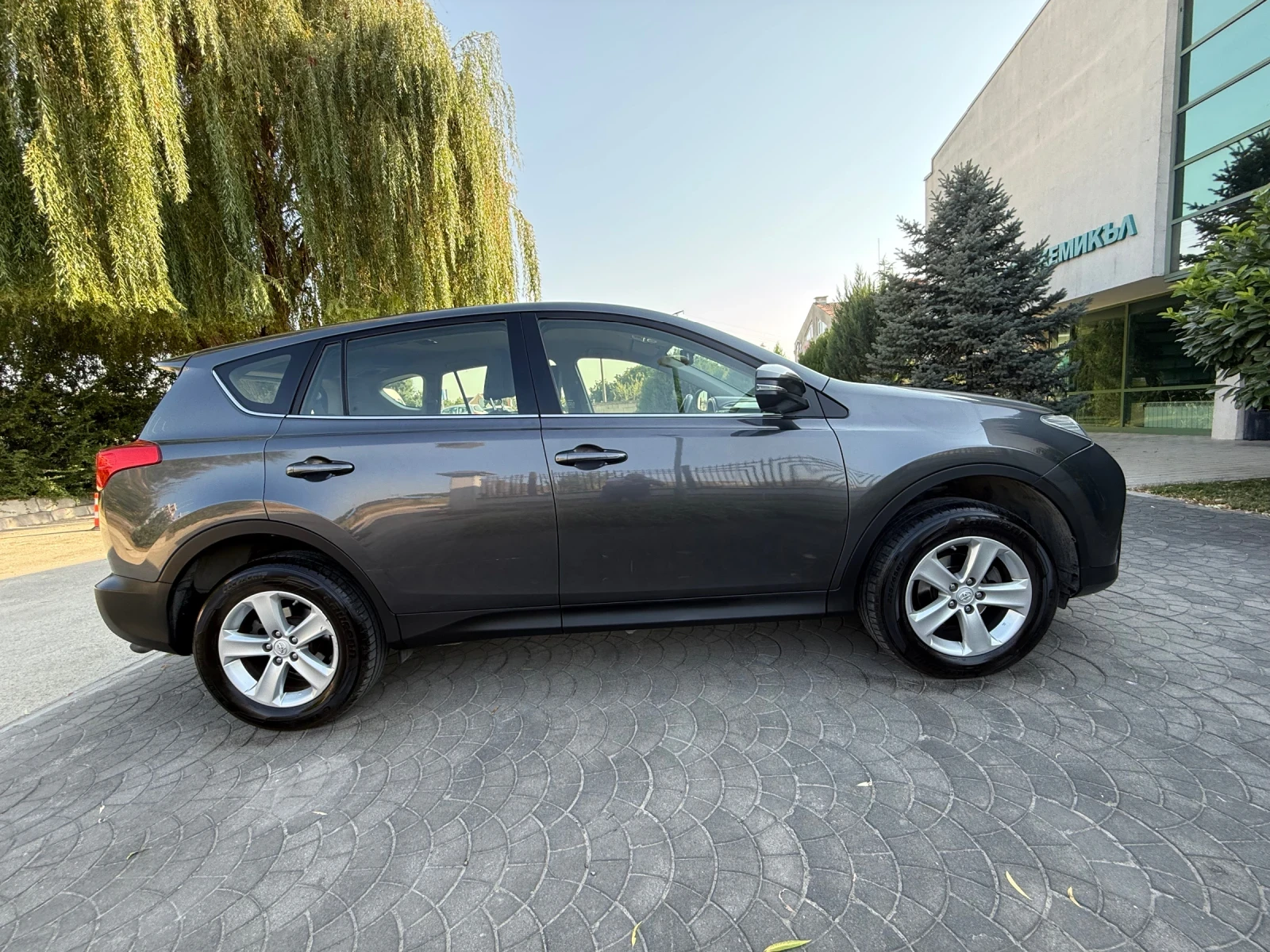 Toyota Rav4 2.2 150k.c /Таксим/Тойота, снимка 4 - Автомобили и джипове - 55651789