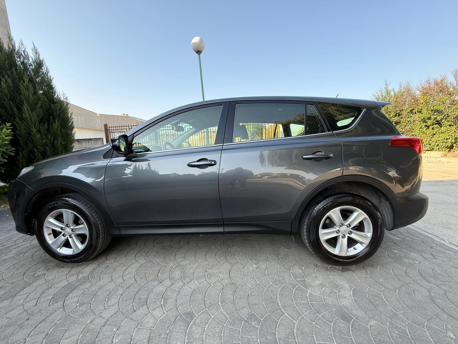 Toyota Rav4 2.2 150k.c /Таксим/Тойота, снимка 8 - Автомобили и джипове - 55651789