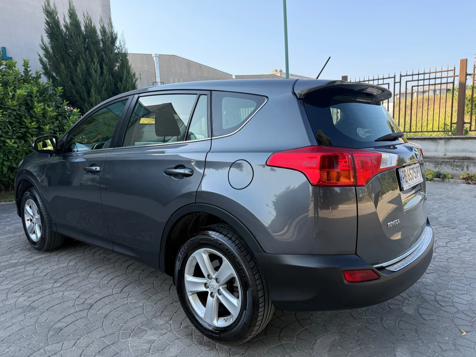 Toyota Rav4 2.2 150k.c /Таксим/Тойота, снимка 7 - Автомобили и джипове - 55651789