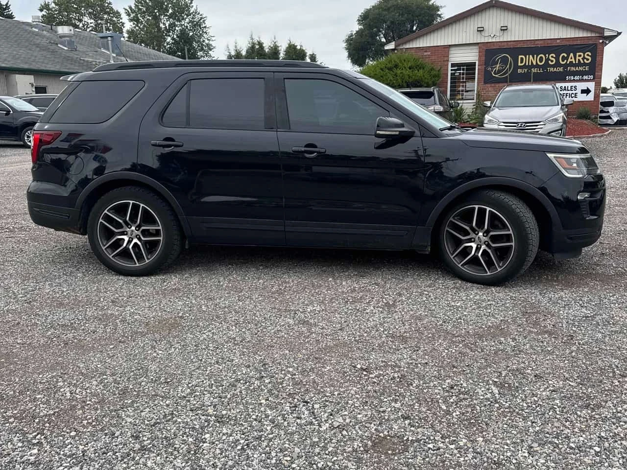 Ford Explorer * Sport * CARFAX * ЦЕНА ДО БГ, снимка 3 - Автомобили и джипове - 56180846