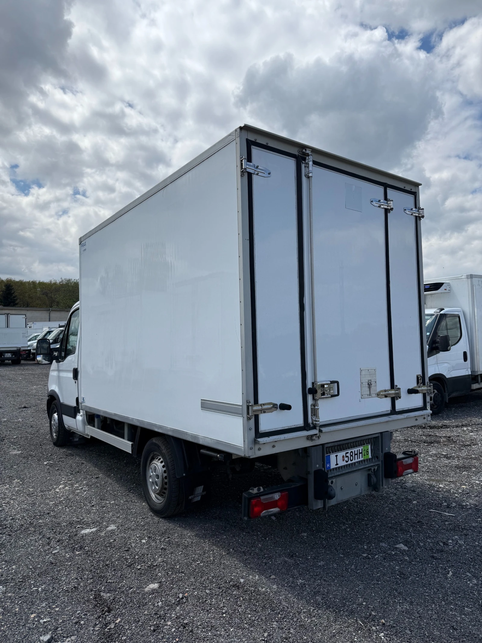 Iveco Daily 35 S 13, снимка 4 - Бусове и автобуси - 54479377