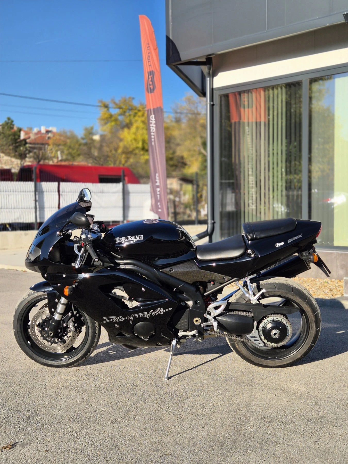 Triumph Daytona 955i 23000км!!! Нов внос ШВЕЙЦАРИЯ!!! - изображение 4