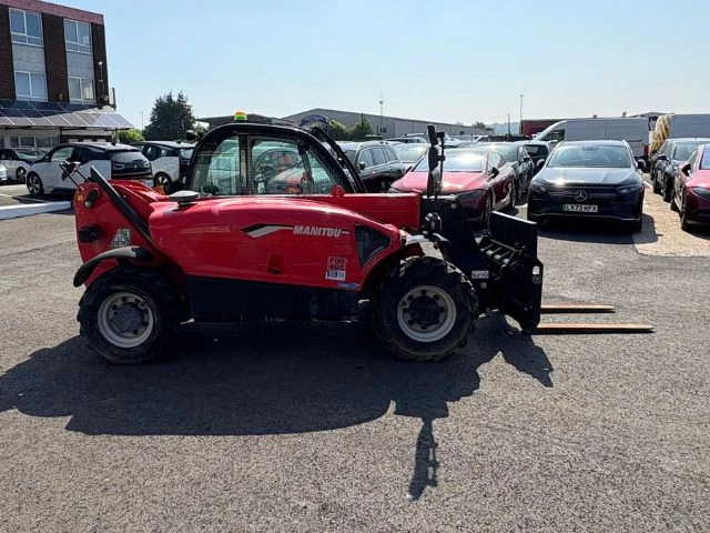Телескопични товарачи Manitou MT 625 - изображение 2