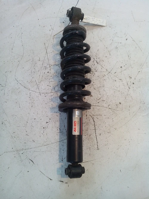 Заден десен макферсон за Пежо 407 2.0HDI