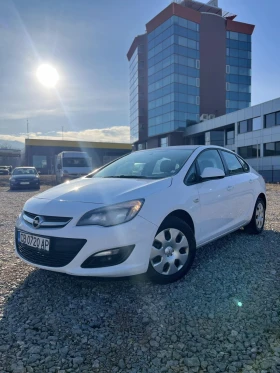 Opel Astra, снимка 1