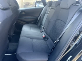 Toyota Corolla  1.8 HYBRID  ГАРАНЦИЯ ! СОБСТВЕН ЛИЗИНГ / БАРТЕР, снимка 10