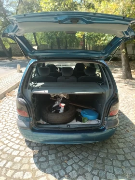 Renault Scenic 1.6 8v 90коня газ, снимка 6