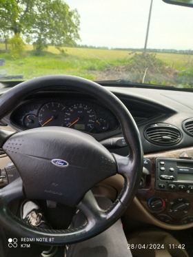 Ford Focus 1.6 16V Ghia, снимка 5