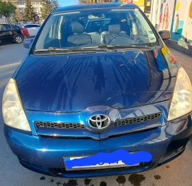 Toyota Corolla verso  - изображение 1