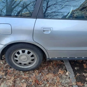Audi A4 1.8 - 1100 € / 2151.41 лв. - 44096563 4