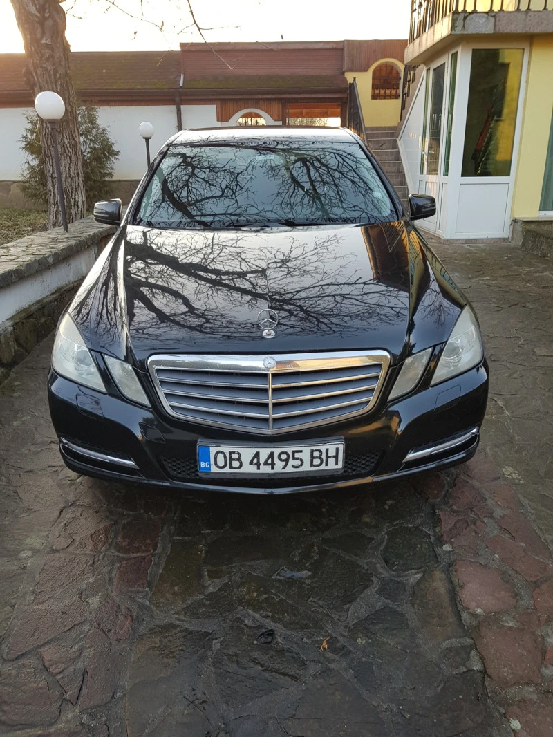 Mercedes-Benz E 200 Е-200 NGT Фабричен метанов, снимка 1 - Автомобили и джипове - 46949800