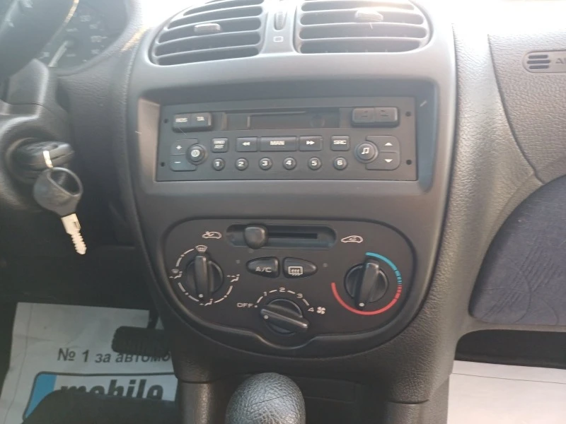 Peugeot 206 1.4i АВТОМАТИК, снимка 11 - Автомобили и джипове - 46683616