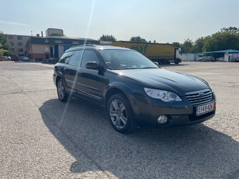 Subaru Outback 2.5 бензин-ГАЗ 173кс КАТО НОВА, снимка 8 - Автомобили и джипове - 46981677