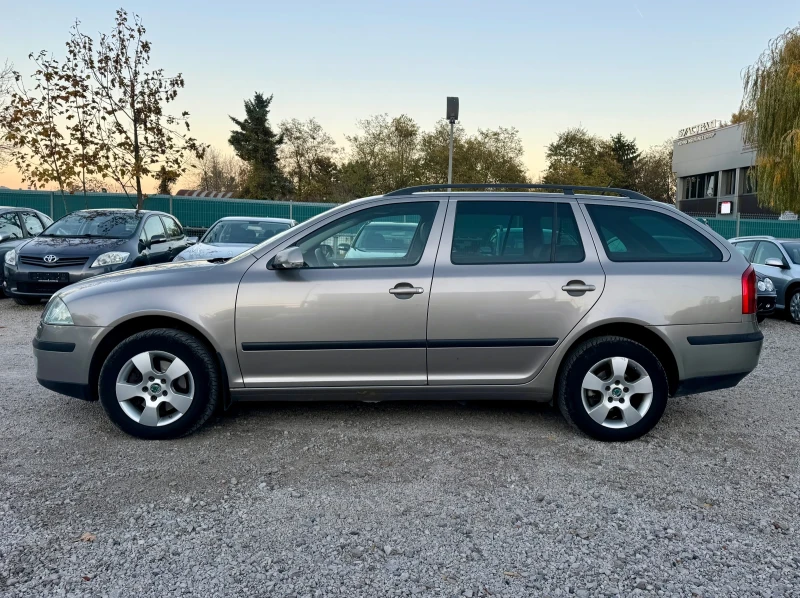 Skoda Octavia 2.0 TDI 4x4, снимка 2 - Автомобили и джипове - 47844357